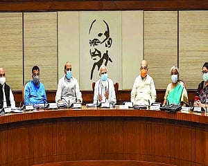 Cabinet hikes DA for Central Govt employees to 28%