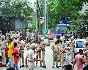 Caned farmers block highways in Haryana