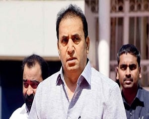 CBI should widen probe into FIR against Anil Deshmukh: HC
