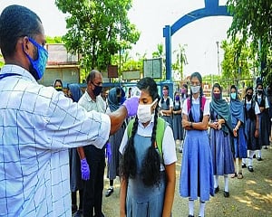 CBSE issues guidelines for class 9, 11 exams; recommends new academic session begin from April 1