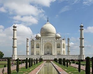 CISF to review Taj Mahal security after 4 youths held for waving saffron flags on premises