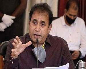 Corruption case: Personal assistants of Deshmukh called for questioning by CBI