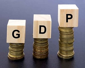 Covid Struck: India's FY21 GDP expected to contract by 7.7%