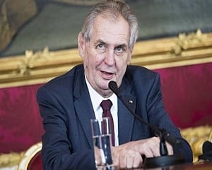 Czech President Zeman back in hospital, now with COVID-19