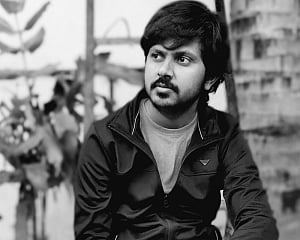 Darshan Desale launches his first literary work ‘Manu'