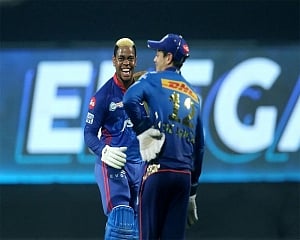 DC beat MI by six wickets in IPL