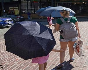 Deaths spike as heatwave scorches parts of US, Canada