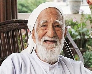 Delhi CM requests PM Modi to confer Bharat Ratna on late environmentalist Sunderlal Bahuguna