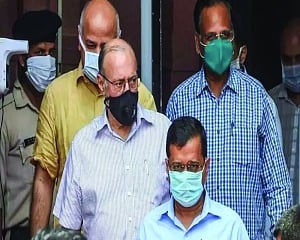 Delhi to take on Covid with a vengeance; CM, LG talk roadmap