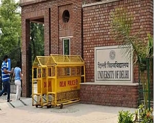 Delhi University to open for final year students from Feb 1 with full staff strength