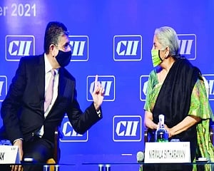 Fin Min asks industry to start taking risks
