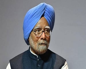 Former PM Manmohan Singh tests positive for COVID-19, admitted to AIIMS