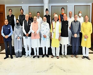 Govt ready for statehood, but faces heat on Art 370