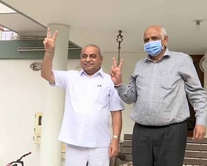 Guj CM-designate Bhupendra Patel meets Nitin Patel; DyCM says he's not upset with party's decision