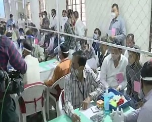 BJP set to retain power in six Gujarat municipal corporations