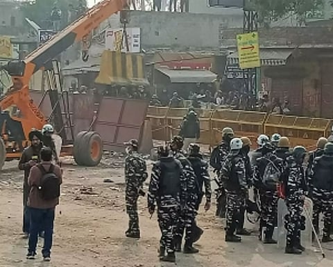 Heavy police deployment at Tikri, Singhu borders