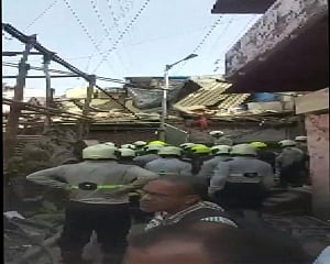 House collapses in Mumbai; 7 injured