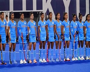 India score late winner to keep QF hopes alive in Olympic women's hockey