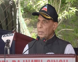 Indian armed forces capable of giving befitting reply to every challenge:Rajnath Singh in Ladakh