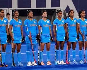 Indian women's hockey team loses third successive match at Olympics