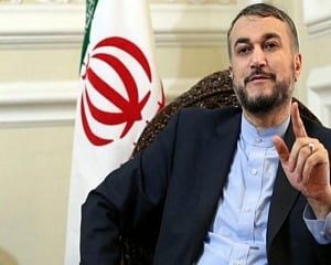 Iran's top diplomat in quarantine, tests positive for COVID