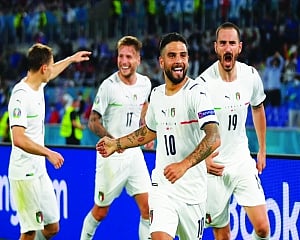 Italy start Euro party