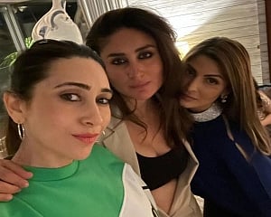 Kareena shares a picture with sisters Karisma and Riddhima