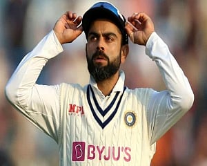 Kohli fastest to 23000 runs in international cricket