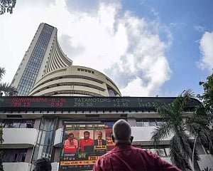 M-cap of eight of top-10 most-valued companies jumps over Rs 1.18 lakh cr