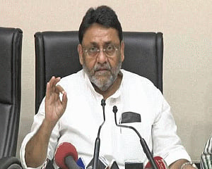 Malik names BJP leader whose kin was allegedly let off by NCB hours after detention in cruise drugs case
