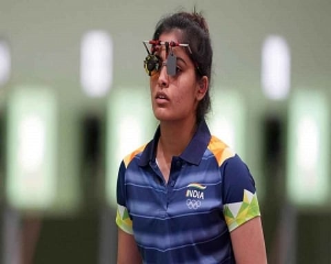 Manu Bhaker, Rahi Sarnobat crash out of women's 25m pistol