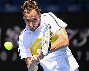 Medvedev storms into Australian Open quarters