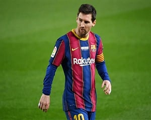 Messi not Barca player for 1st time in over 20 years
