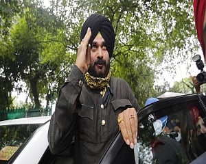 Miffed Sidhu raises questions over DGP, AG appointments