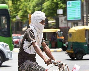 Minimum temperature in city rises
