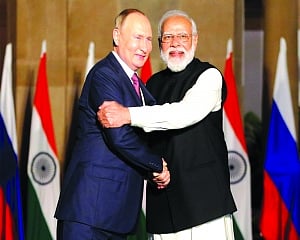 Modi, Putin vow to cement unique ties