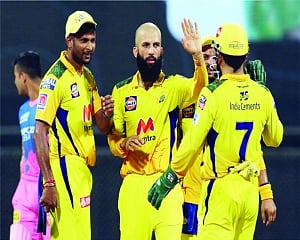 Moeen kicks Royals Out