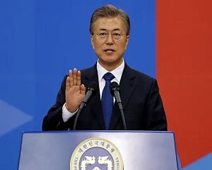 Moon urges Biden to learn from Trump's N. Korea diplomacy