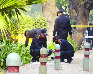 NIA, NSG probe blast near Israel embassy