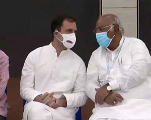 Opposition leaders meet over breakfast to chalk out joint strategy on Pegasus issue