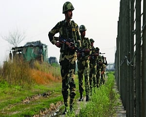 Pak agrees to keep LoC calm