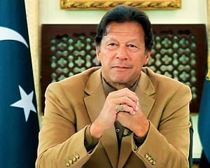 Pakistani PM Khan phones Abbas, offers support
