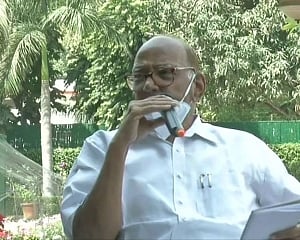 Param Bir's claims serious, need thorough probe: Sharad Pawar