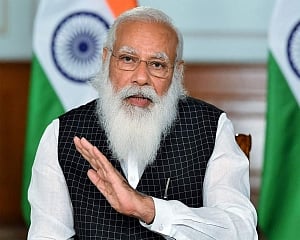 PM speaks to US V-P Kamala Harris, appreciates efforts for vaccine supply to India