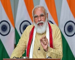 PM talks to four CMs, two LGs on COVID-19 situation