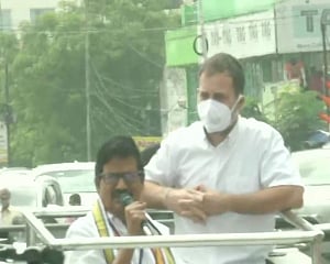 Rahul Gandhi hits campaign trail in TN, targets PM Modi