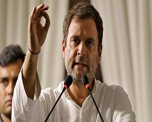 Rahul seeks public support for campaign in favour of farmers, against fuel prices