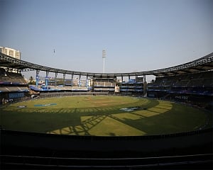 Rajasthan Royals win toss, elect to bowl