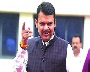 Rane out of hybernation, Fadnavis to hold Maha fort