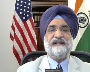 Sandhu interacts with pharma companies during Philadelphia visit